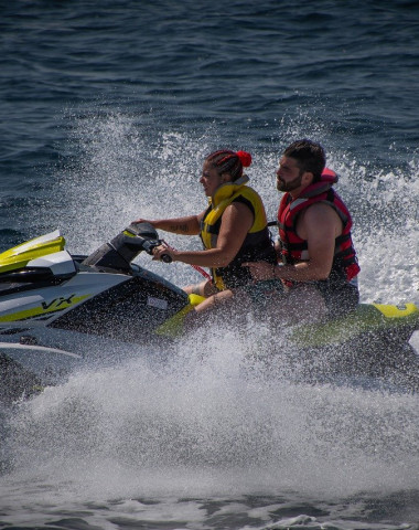 jet ski piriac sur mer.jpg